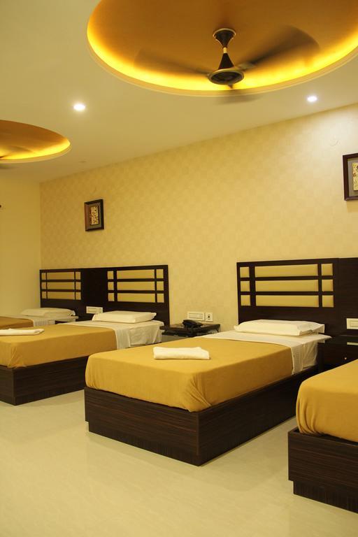 Hotel M.P Temples Inn 쿰바코남 외부 사진